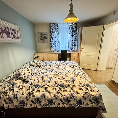 Dreko Panzio & Borbisztro Bed & Breakfast Győrújbarát Екстериор снимка